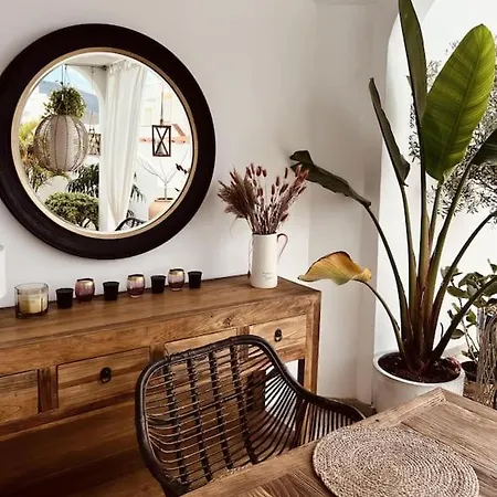 Private Pool Panoramic Views וילה