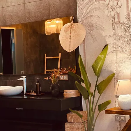 Private Pool Panoramic Views Villa